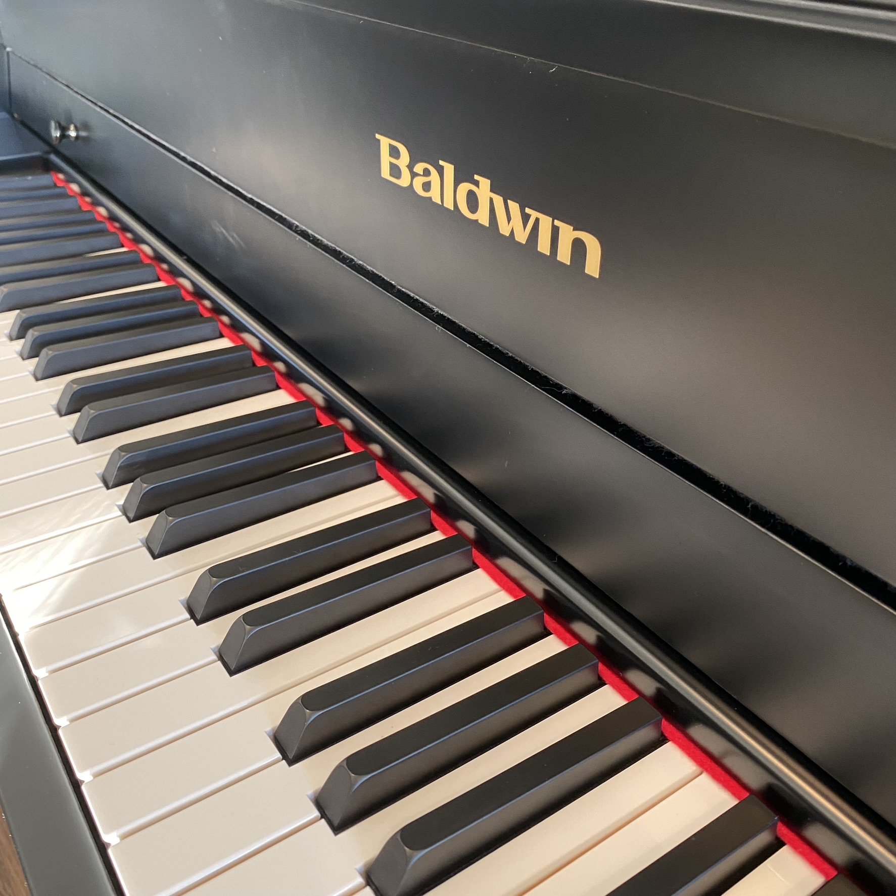 Baldwin B252 Vertical -1 Pianos | Seattle's Best Piano Store